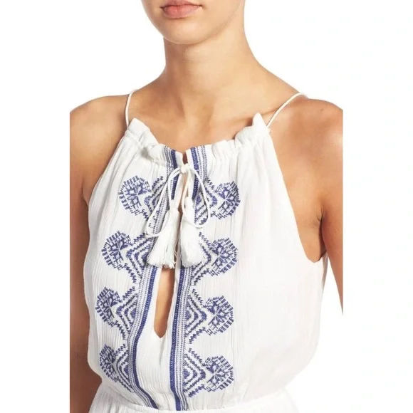 Missguided Women’s White with Blue Embroidery Romper. Size US 6. - Picture 2 of 15